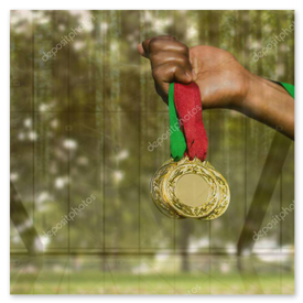 Seria medali drewnianych z grawerem