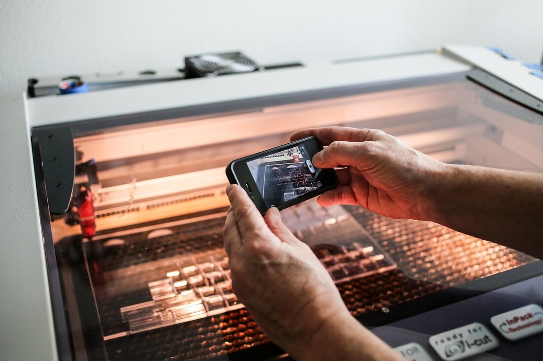 Statuetki akrylowe z personalizacją